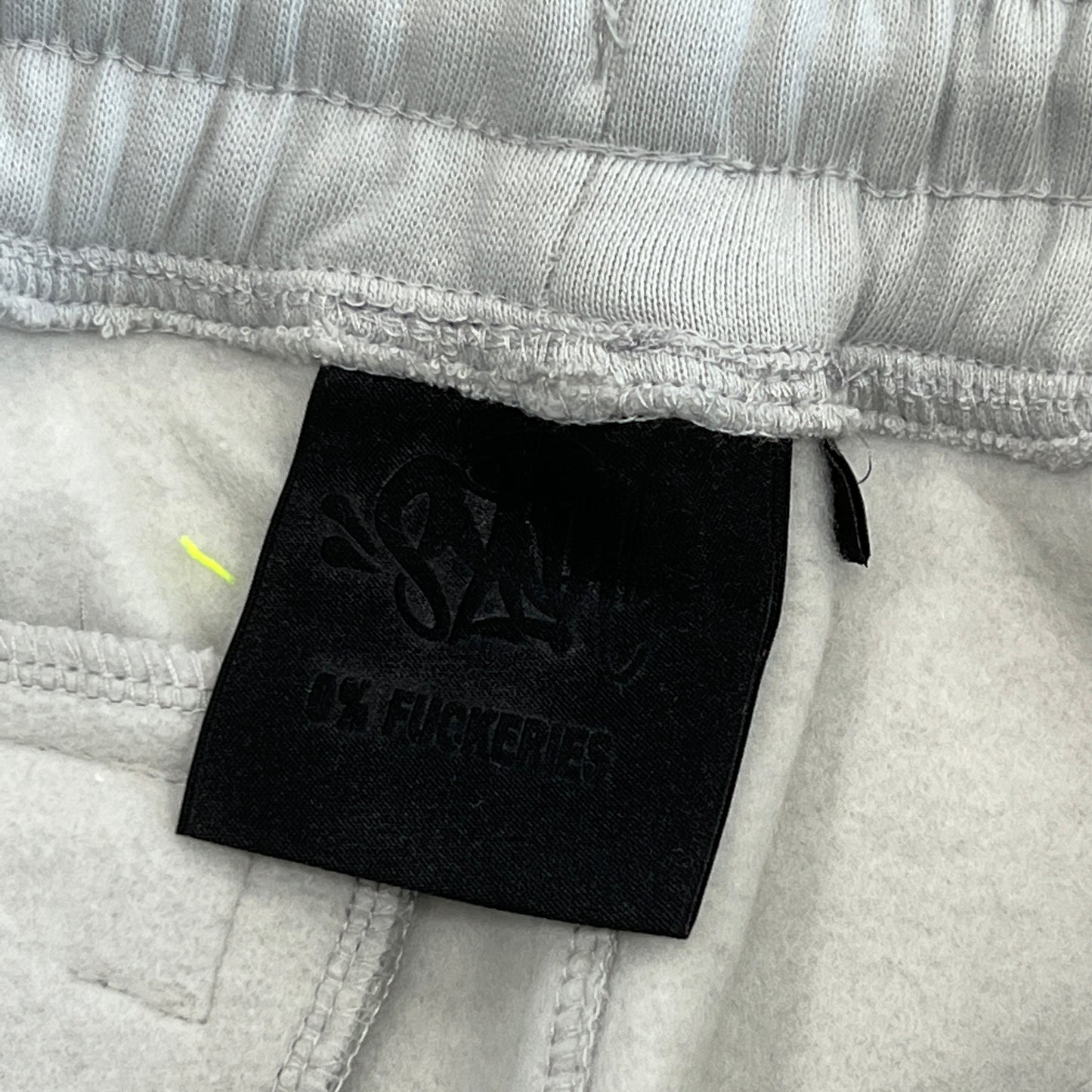 Syna World Short “Light Grey”