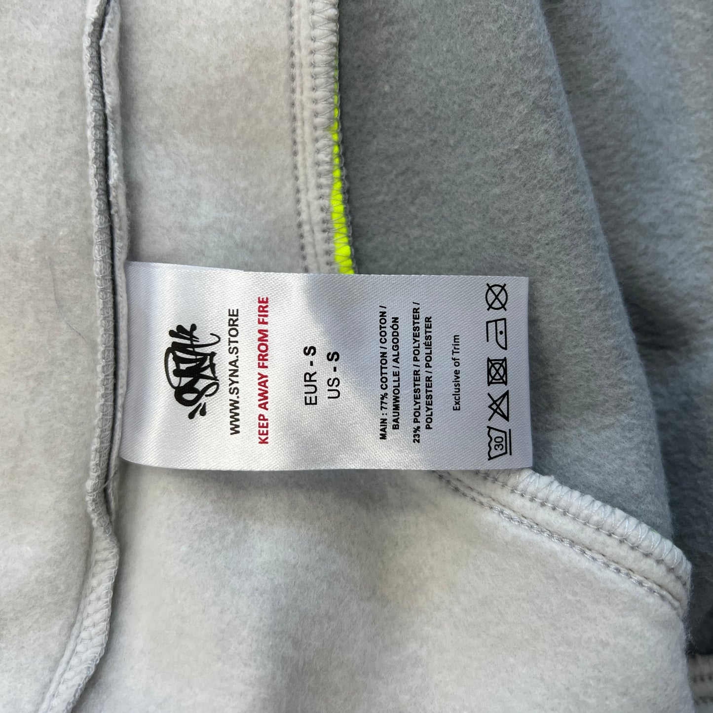 Syna World Short “Light Grey”