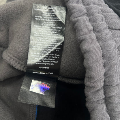 Syna World Short “Grey Black”