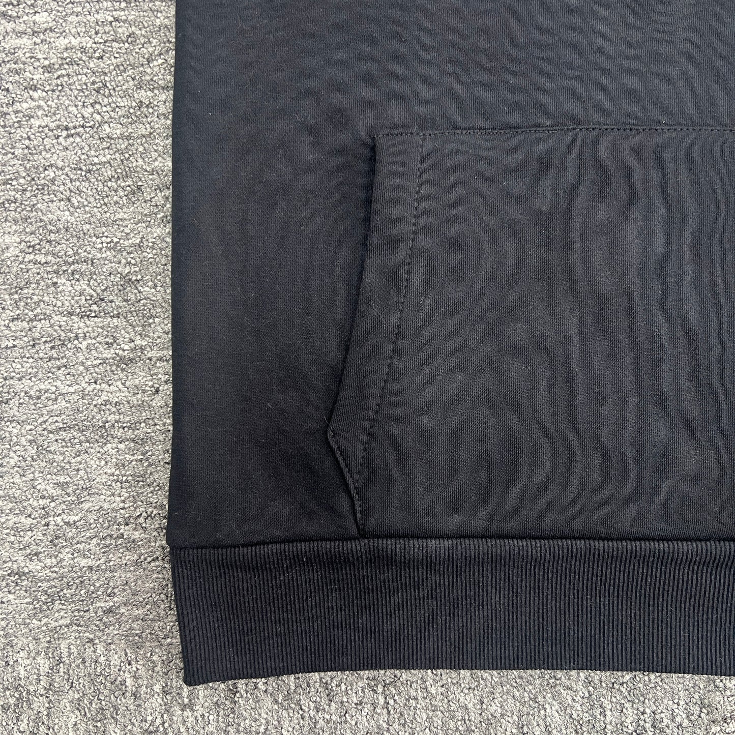 Syna World Hoodie “Grey Black”