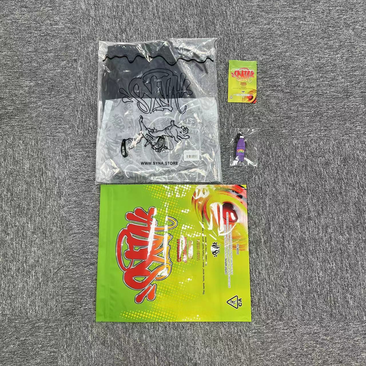 Syna World Outline Short “Black”