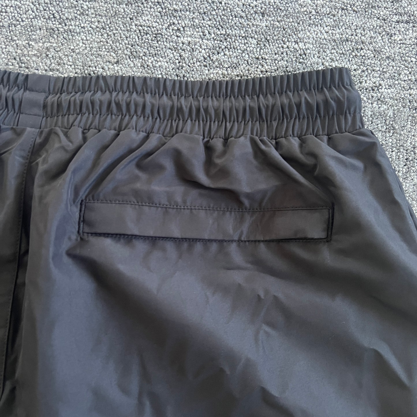 Syna World Outline Short “Black”