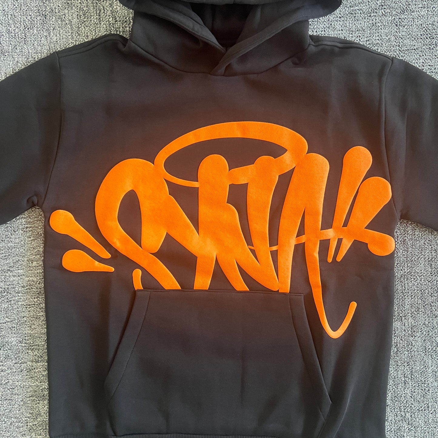 Syna World “Black Orange”