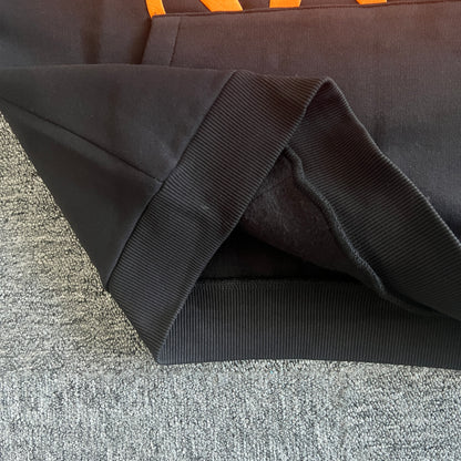 Syna World “Black Orange”