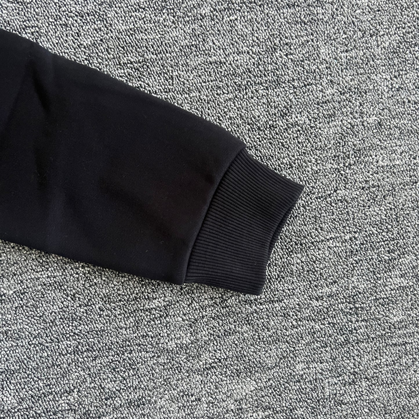 Syna World “Black Orange”