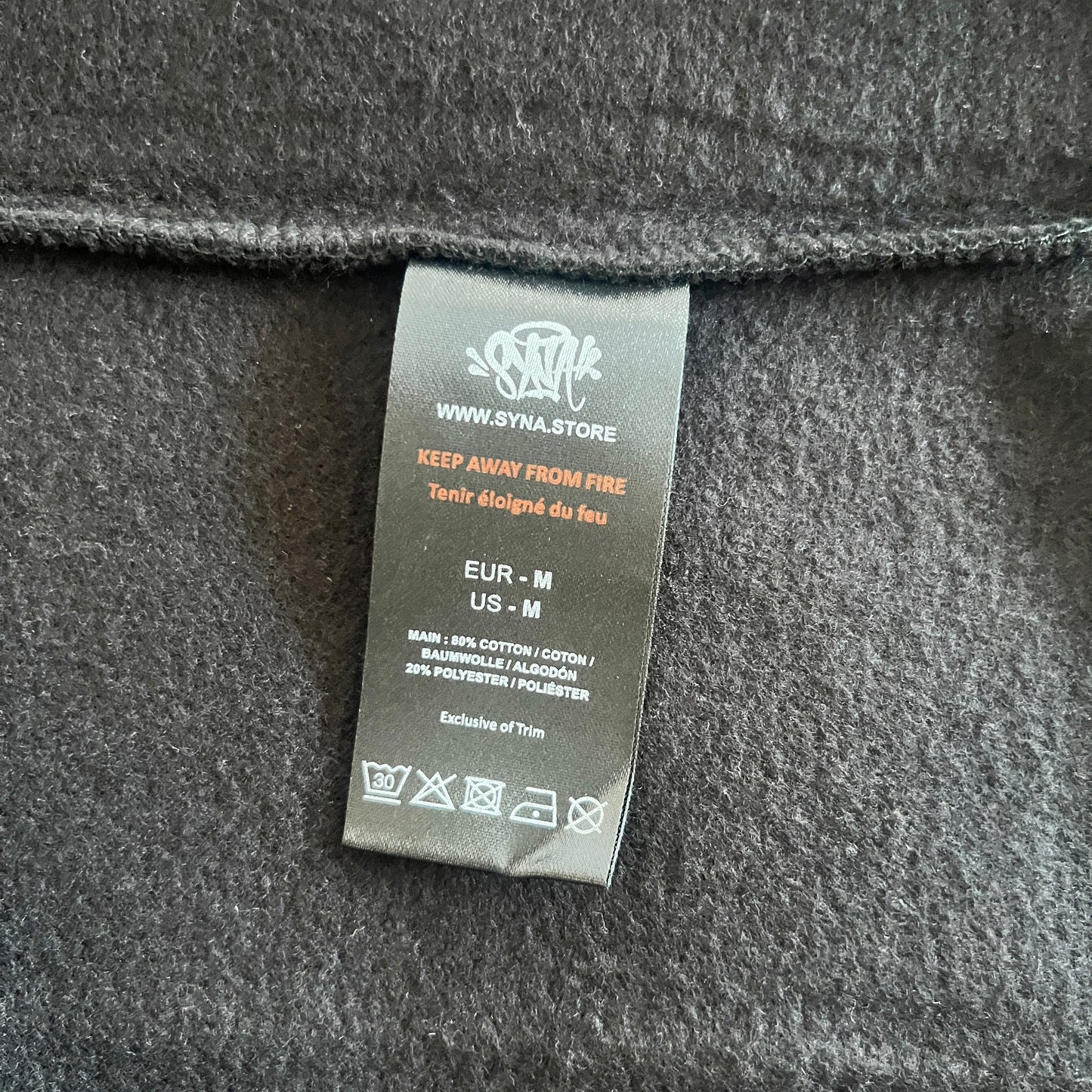 Syna World “Black Orange”