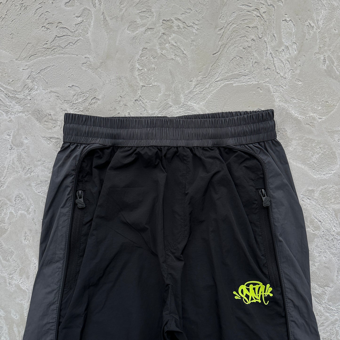 Syna World Team Pipe “Black Green”