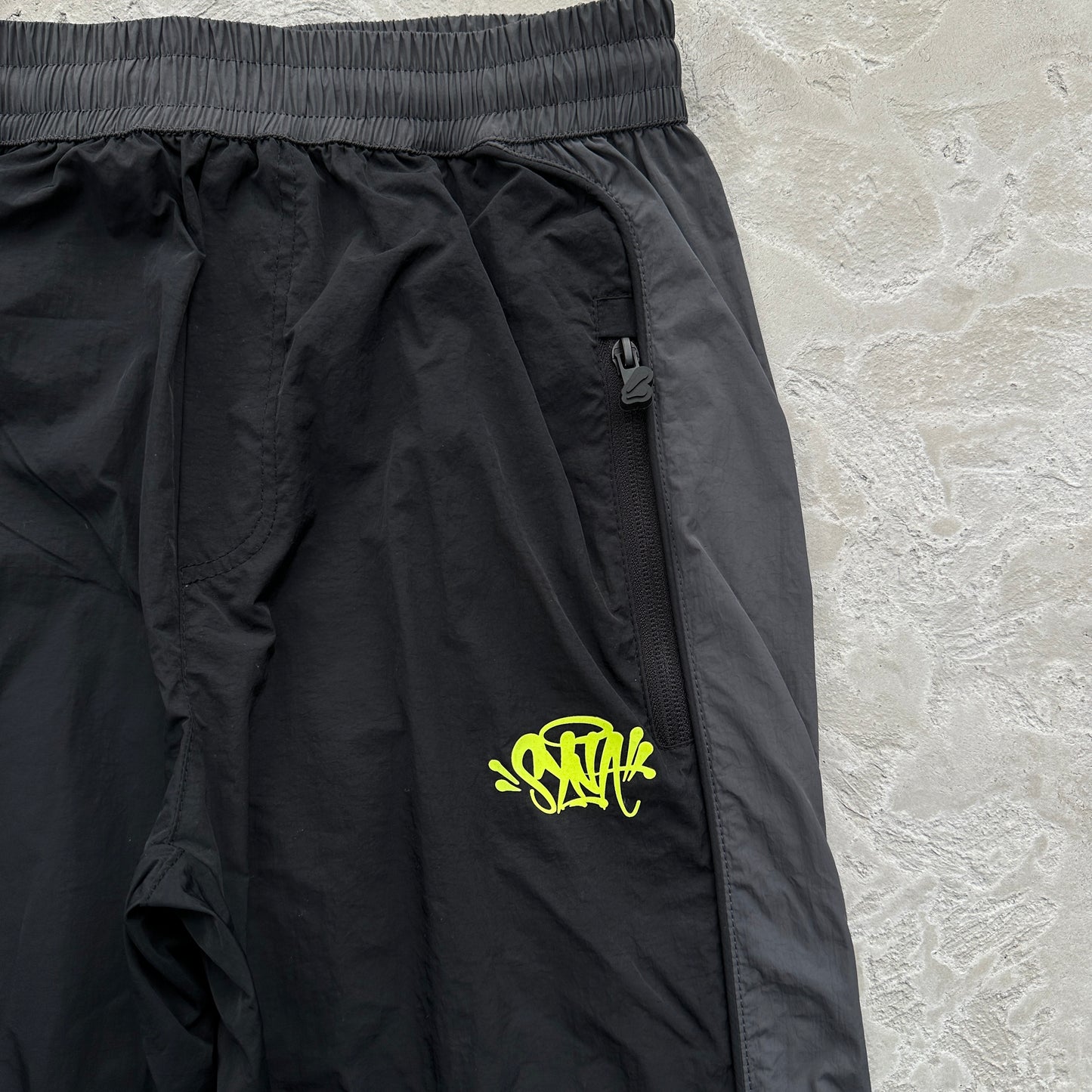 Syna World Team Pipe “Black Green”