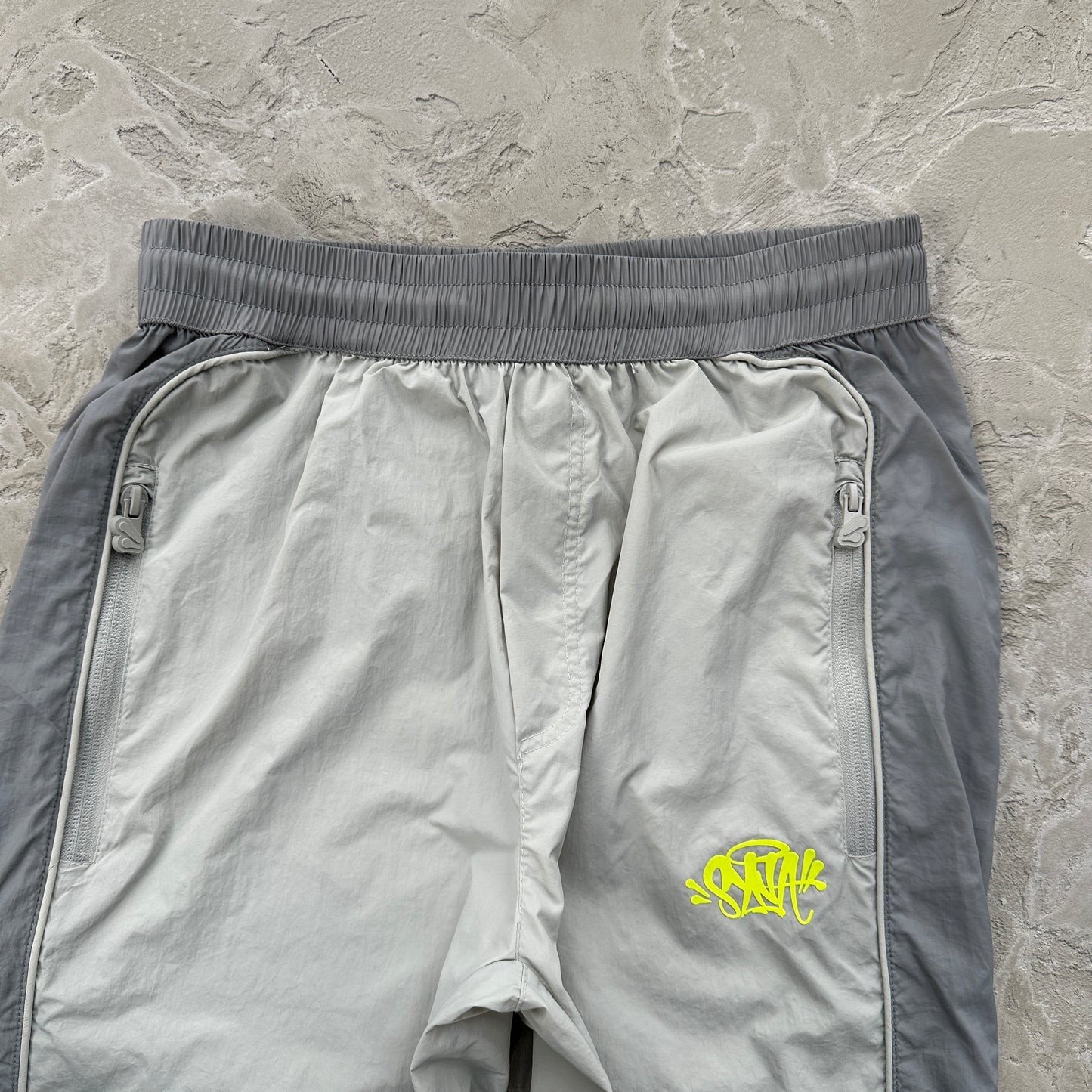 Syna World Team Pipe “Grey Green”