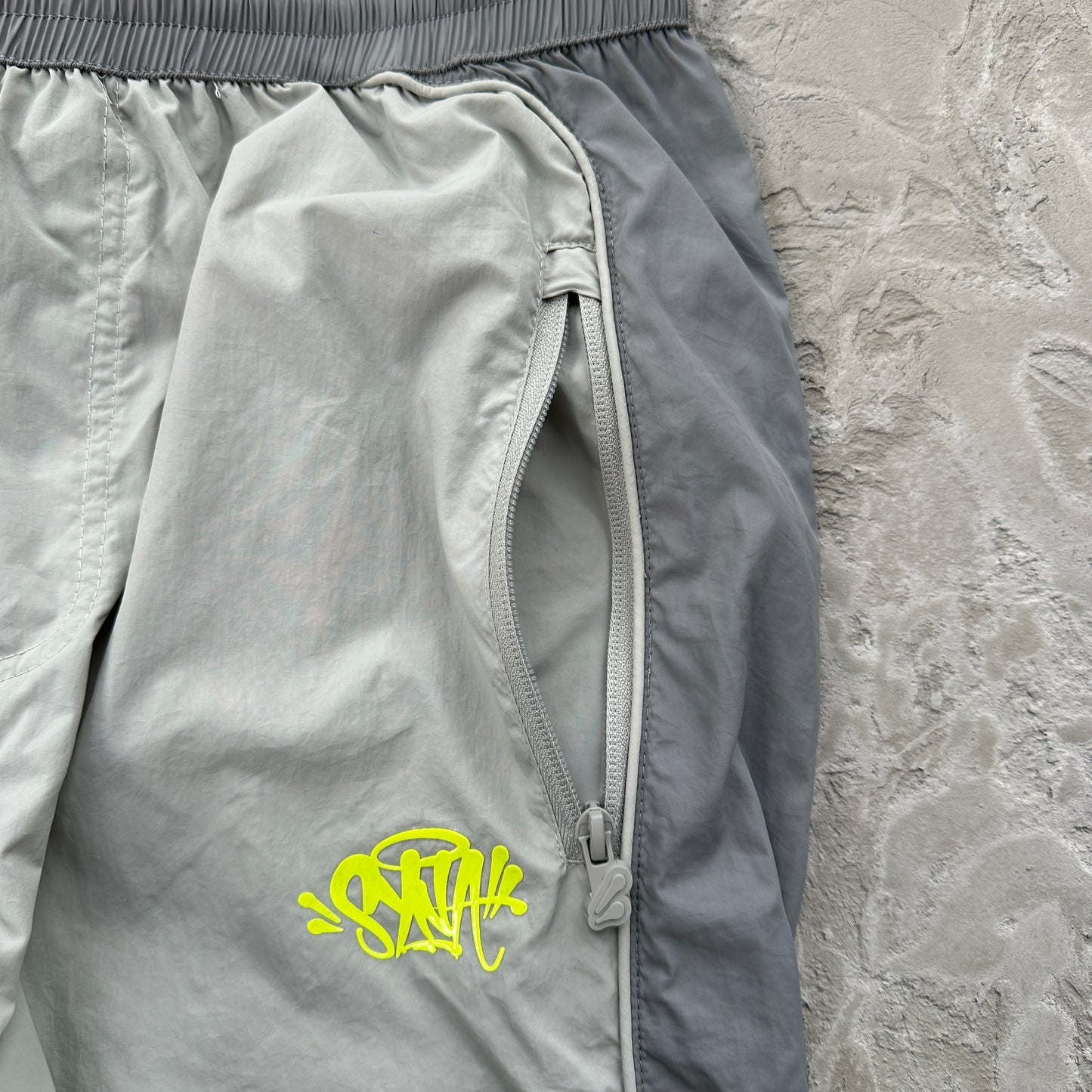 Syna World Team Pipe “Grey Green”