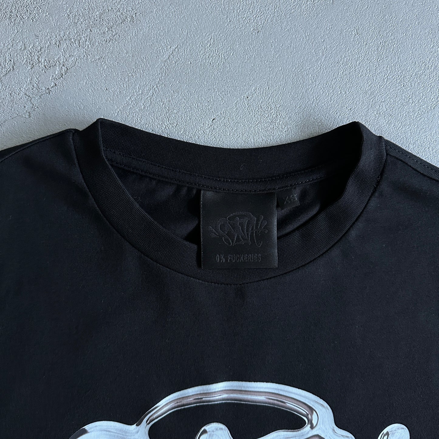 Syna World Tee “Black”