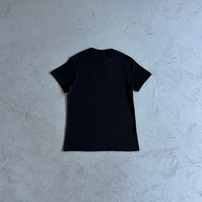 Syna World Tee “Black”