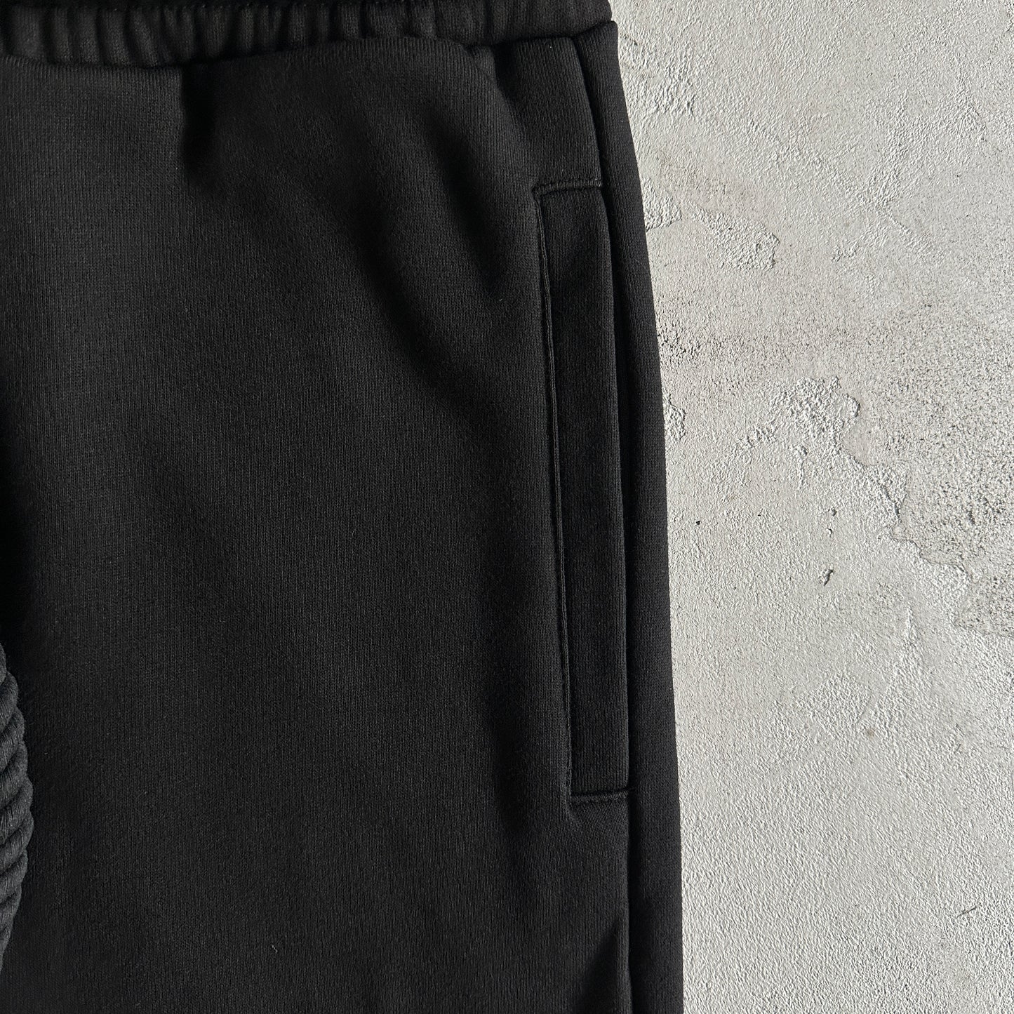 Syna World TrackSuit “Black Red”