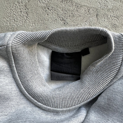 Syna World Round Neck “Greay”