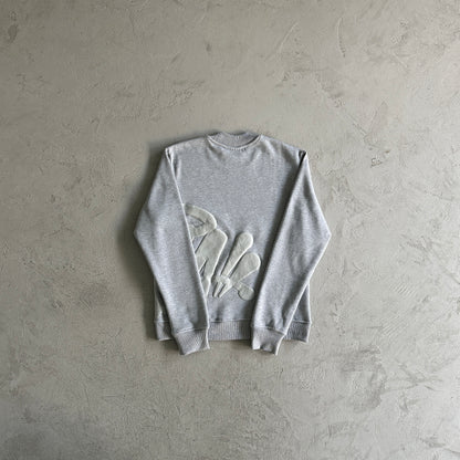 Syna World Round Neck “Greay”