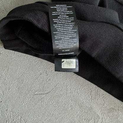 Syna World Round Neck “Black”