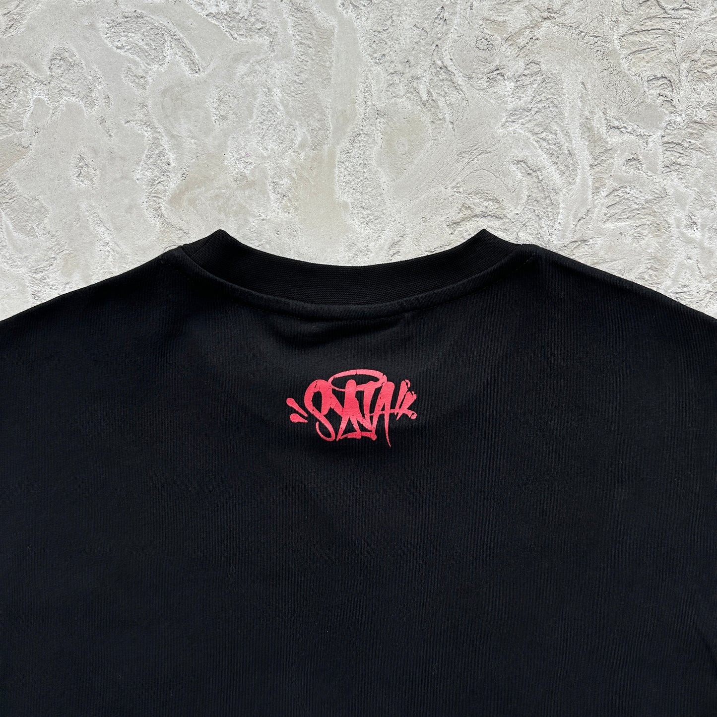 Syna World x Nemzzz Rents Due Tee “Black”