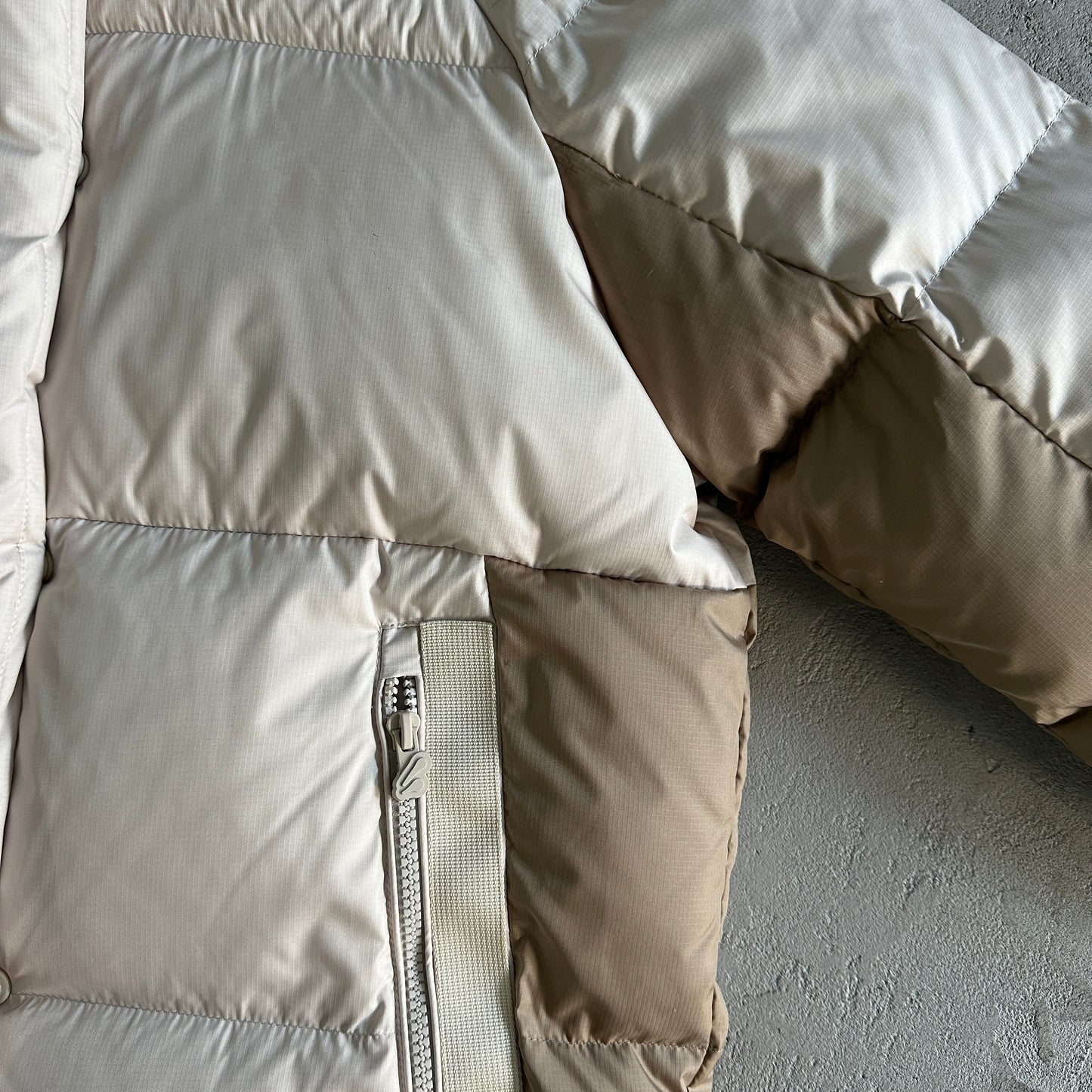 Syna World Down Jacket “Off White”