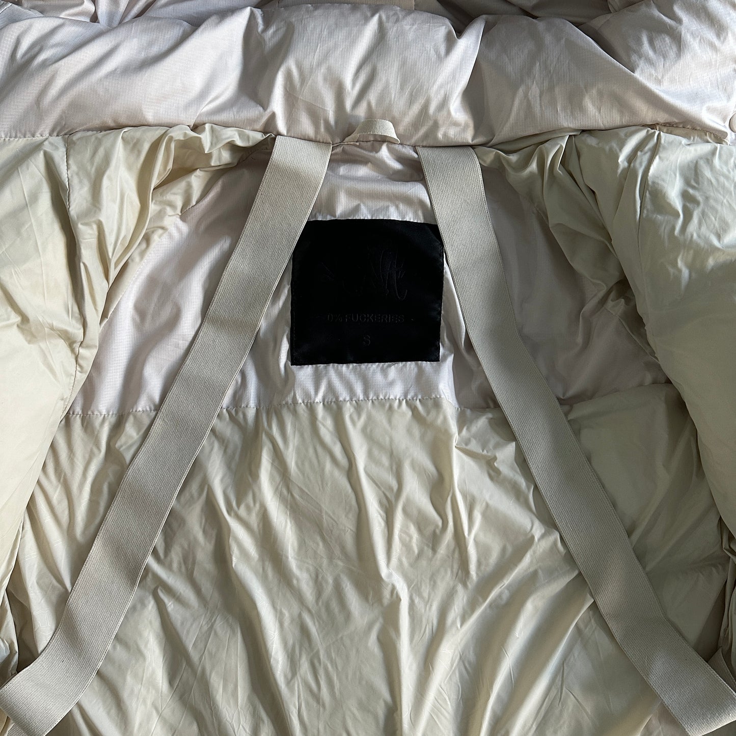 Syna World Down Jacket “Off White”