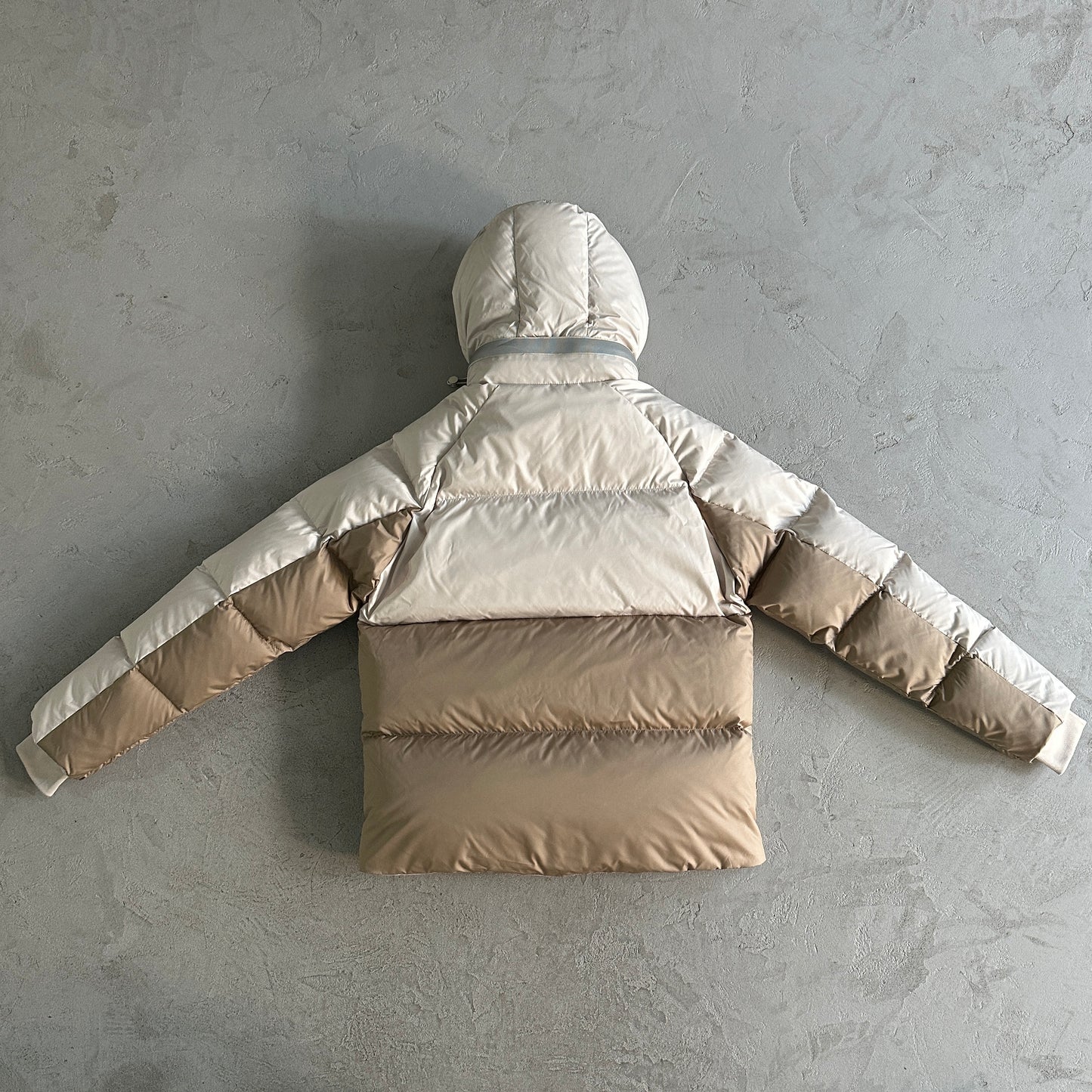 Syna World Down Jacket “Off White”