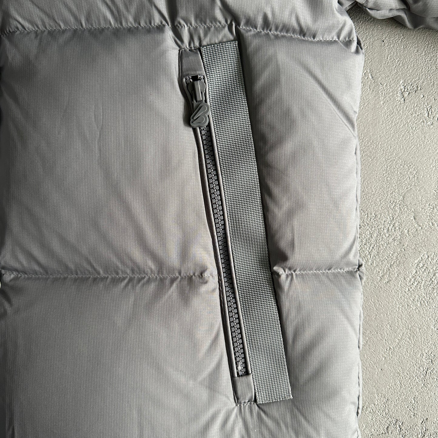 Syna World Down Jacket “Grey”