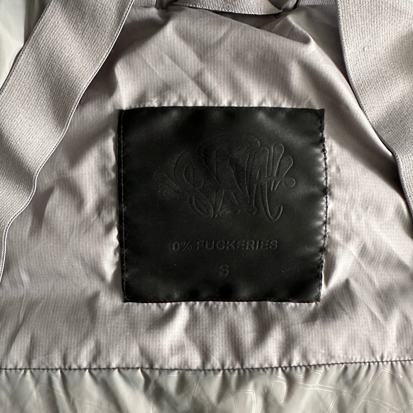 Syna World Down Jacket “Grey”