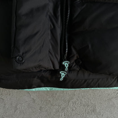Syna World Down Jacket “Black Blue”