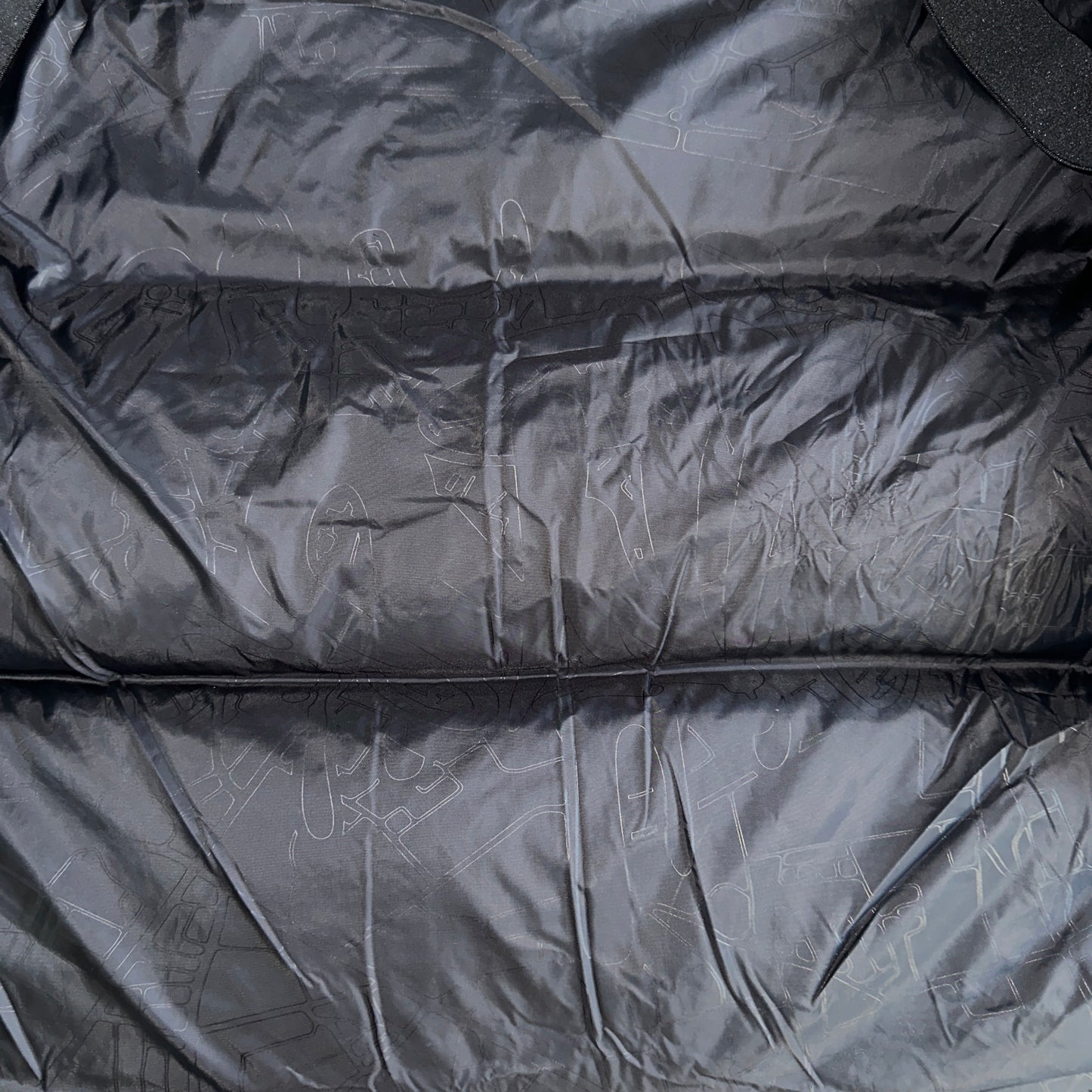 Syna World Down Jacket “Black Blue”