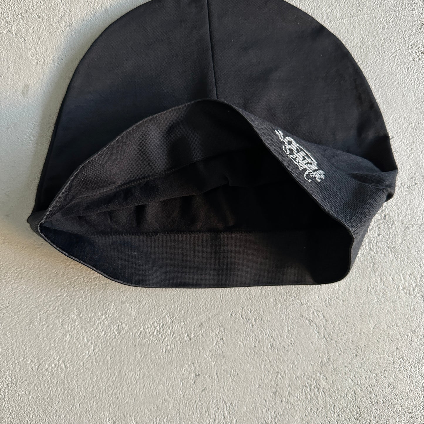 Syna Touca Seamless “Black”