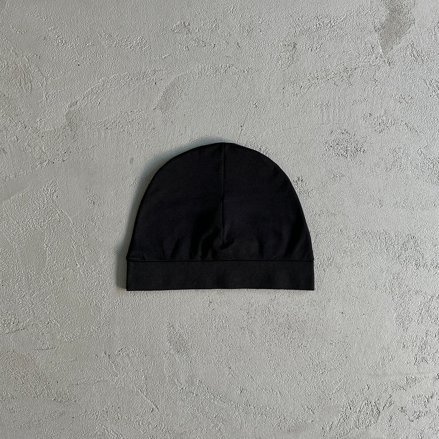 Syna Touca Seamless “Black”