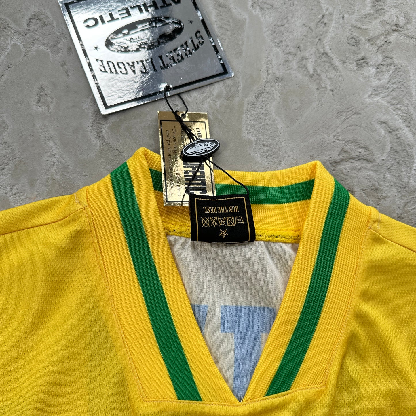 Corteiz x Brasil “Amarelo”