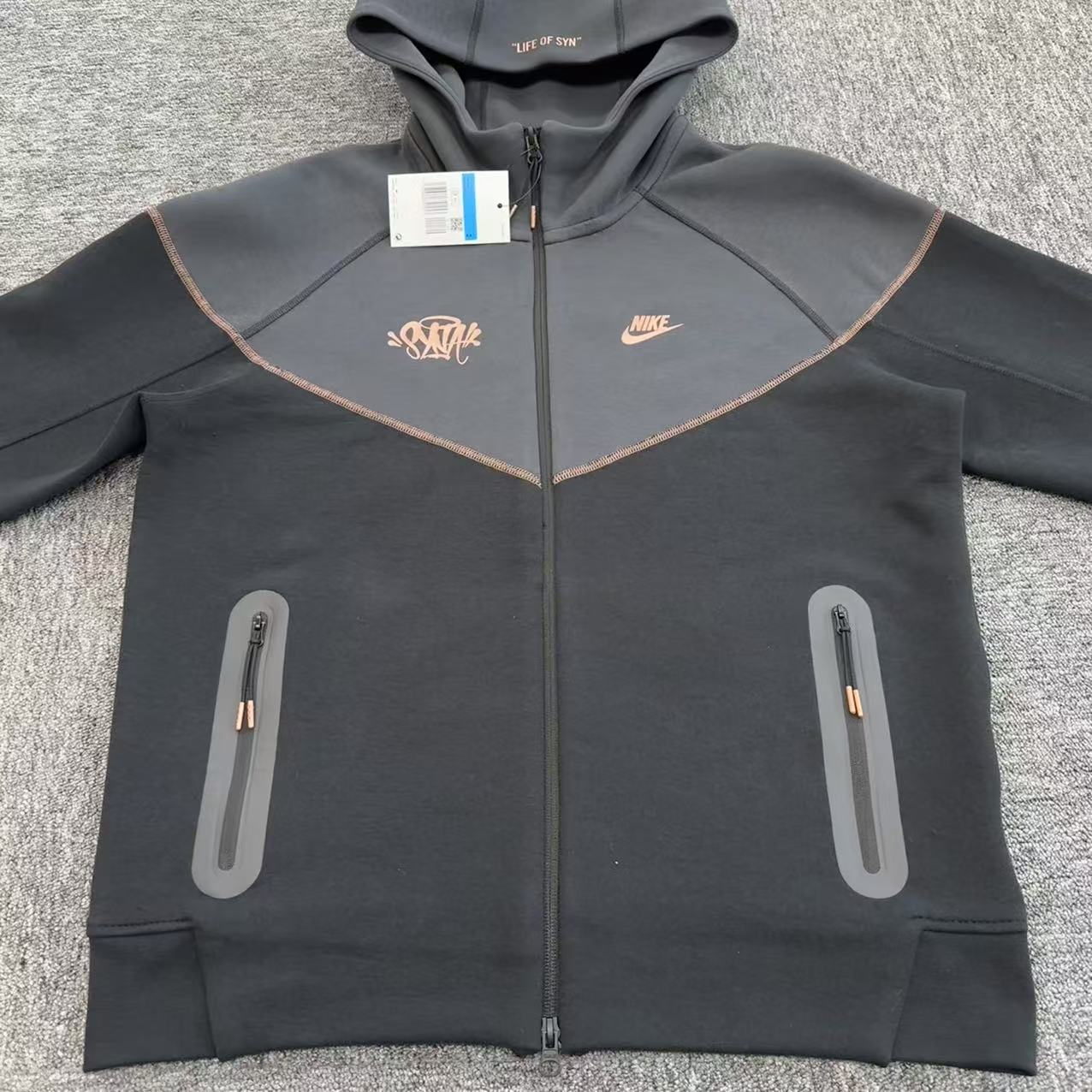 Syna x Nike Tech Fleece