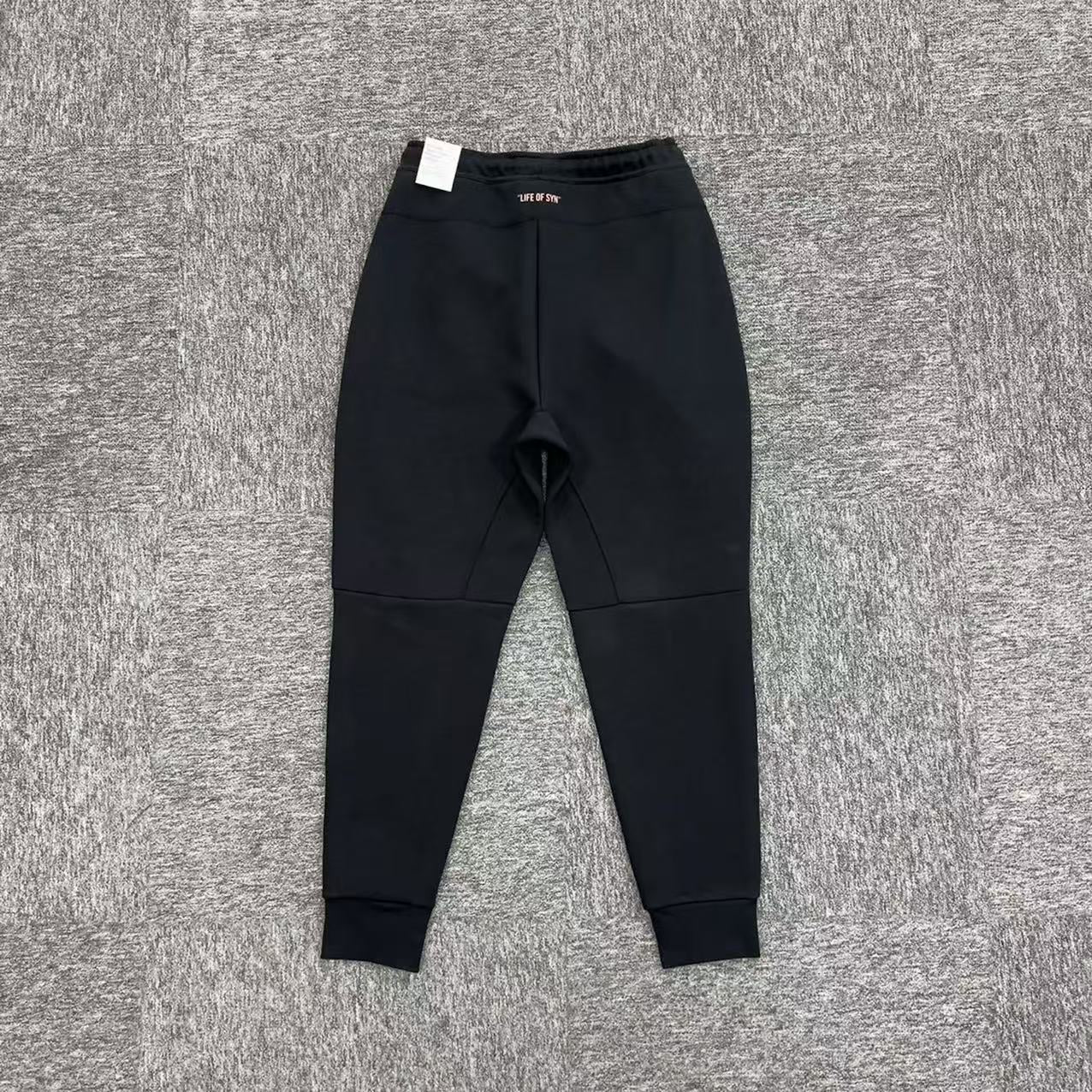 Syna x Nike Tech Fleece