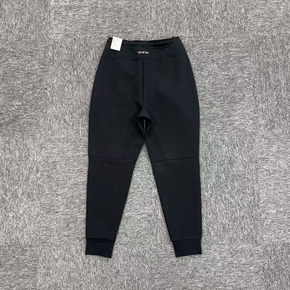 Syna x Nike Tech Fleece