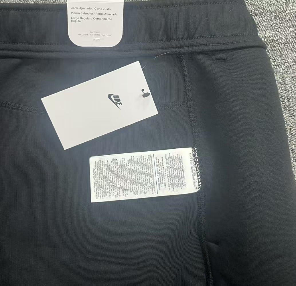 Syna x Nike Tech Fleece