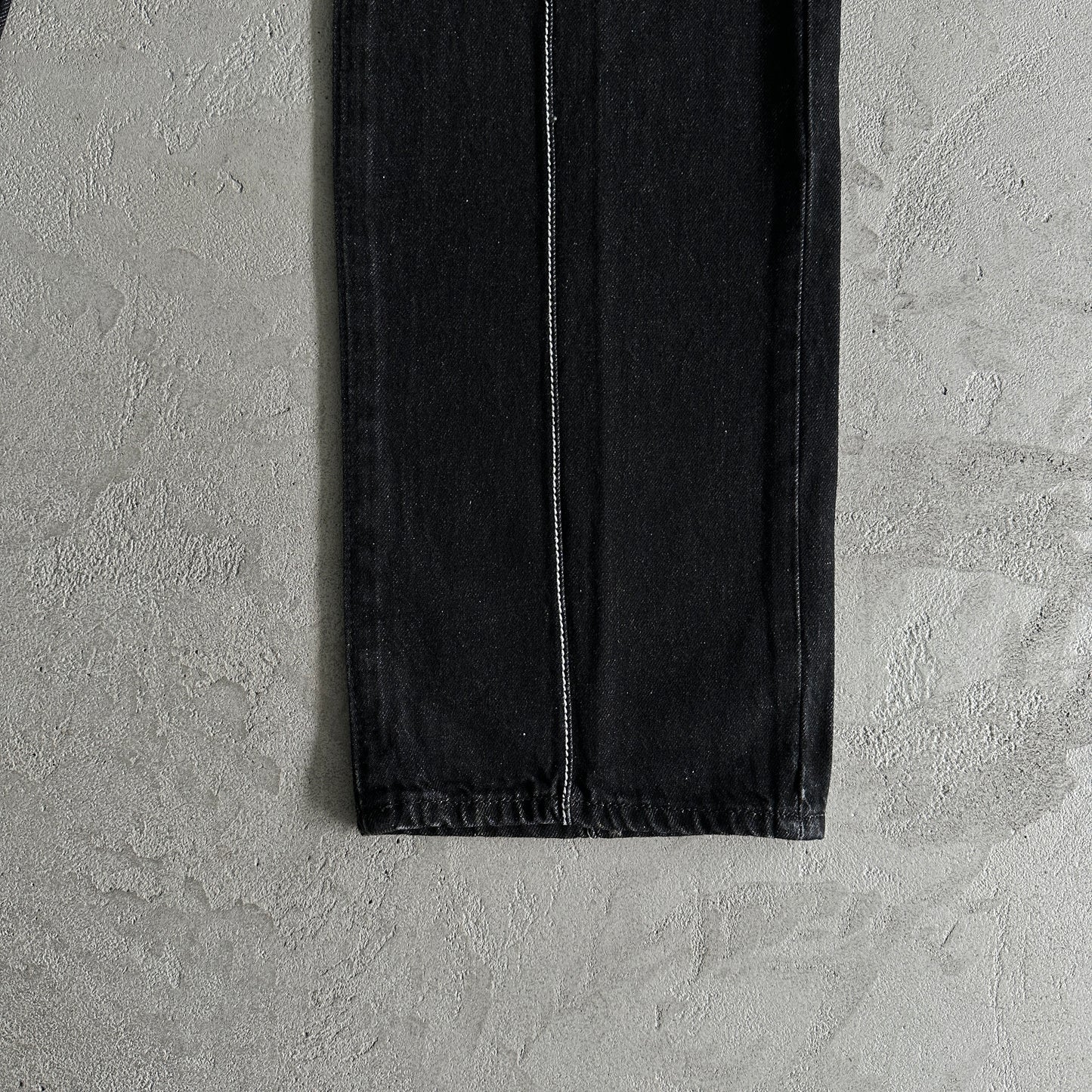 Corteiz Star Denim Pants “Dark White”