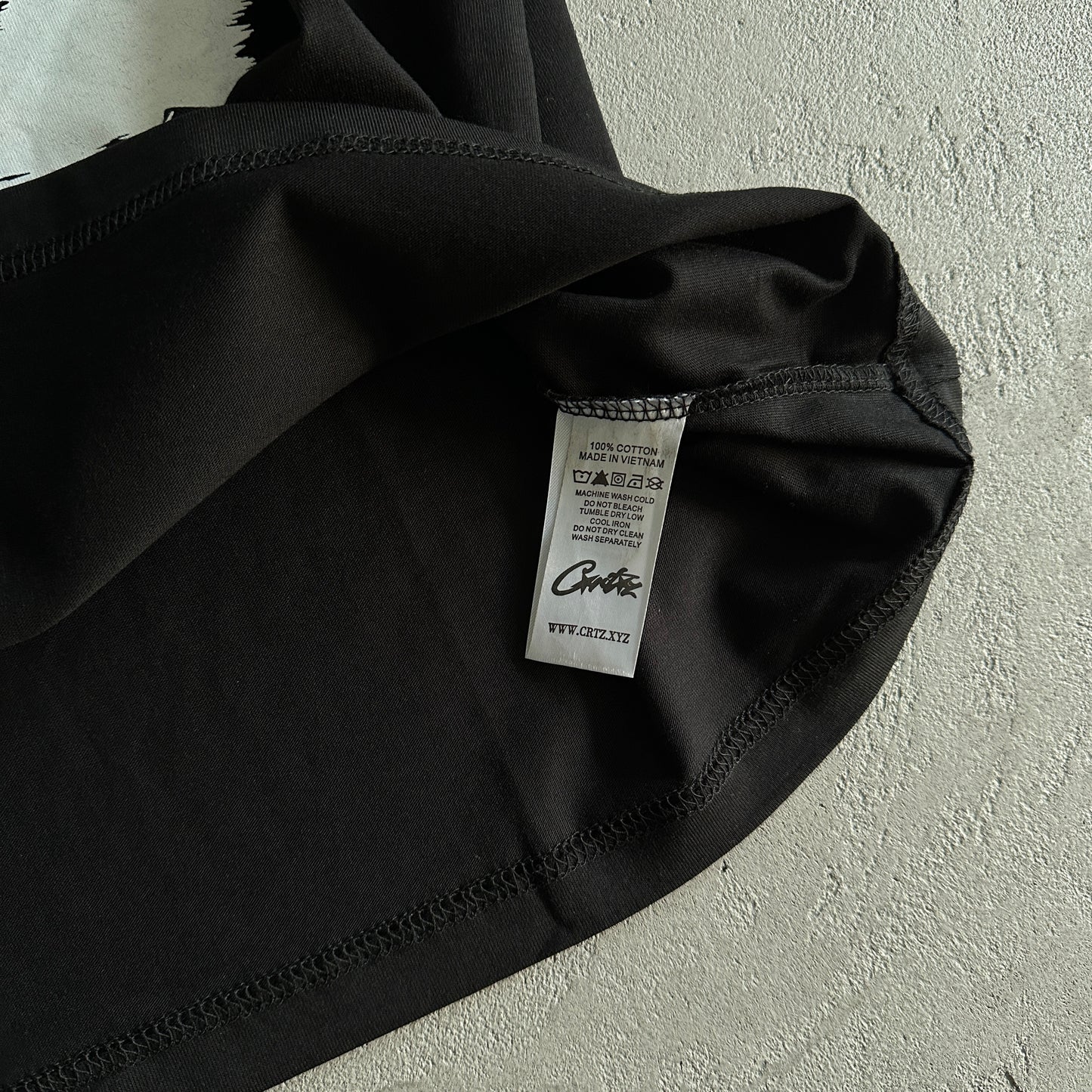 Corteiz Alcatraz Hand Print “Black”
