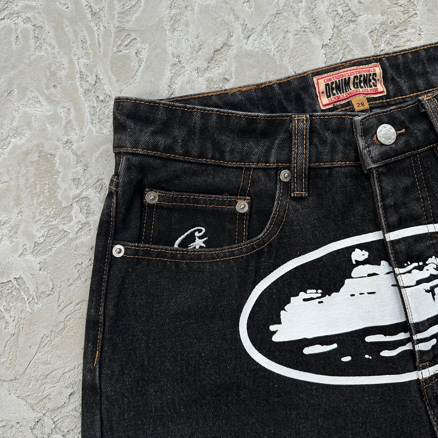 Corteiz Baggy Shorts “Black”