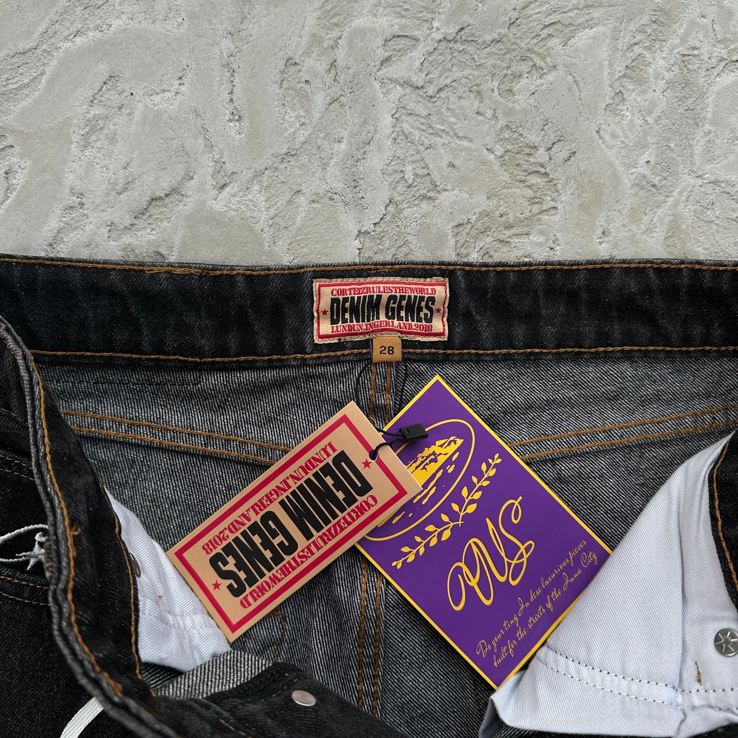 Corteiz Baggy Shorts “Black”