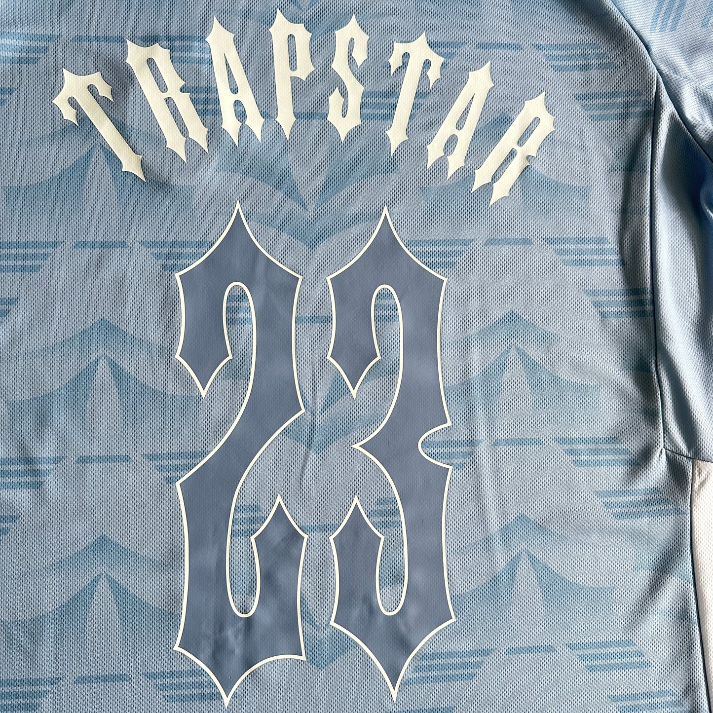 Trapstar Football T-Shirt “Grey Sea Blue”