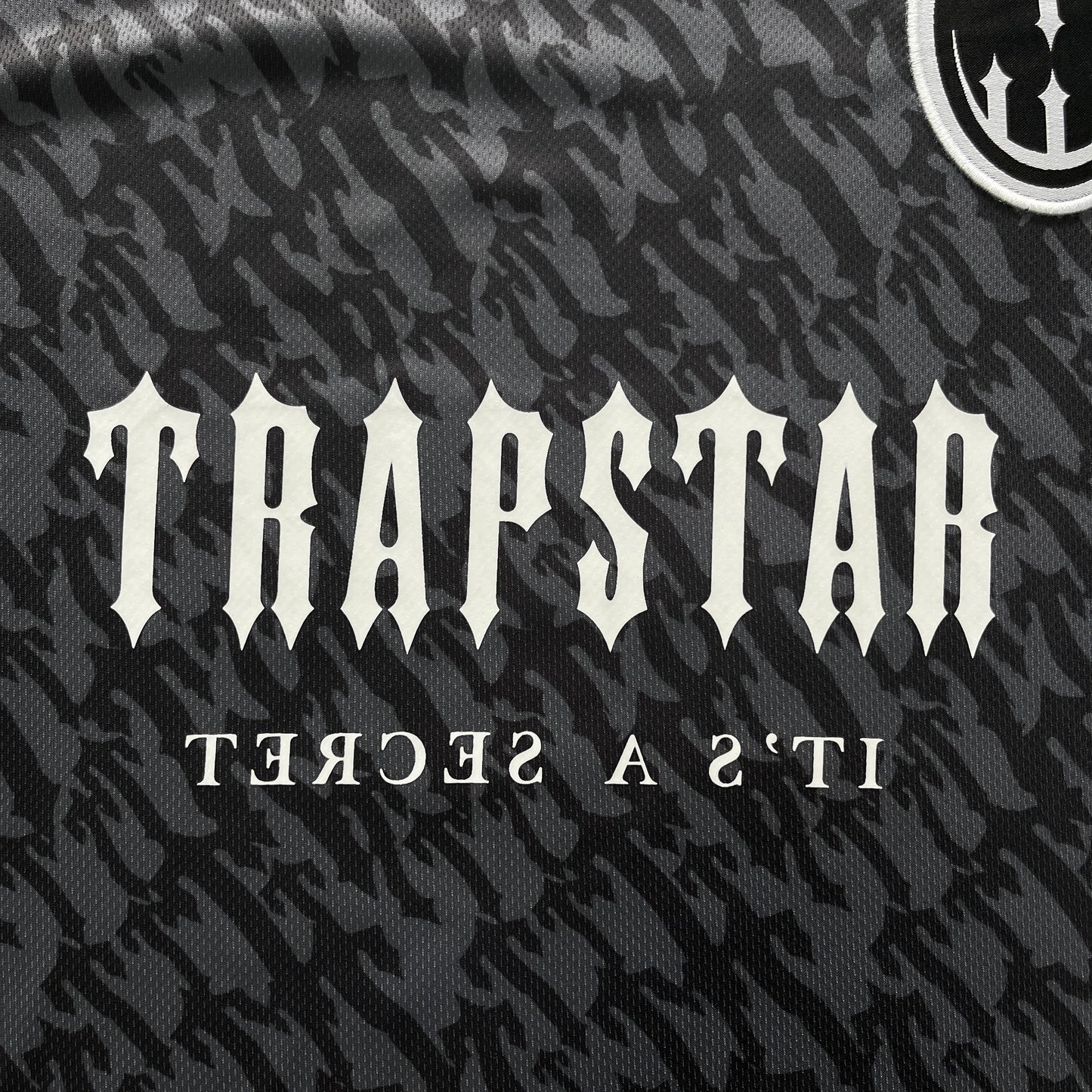 Trapstar Football T-Shirt “Grey Red”