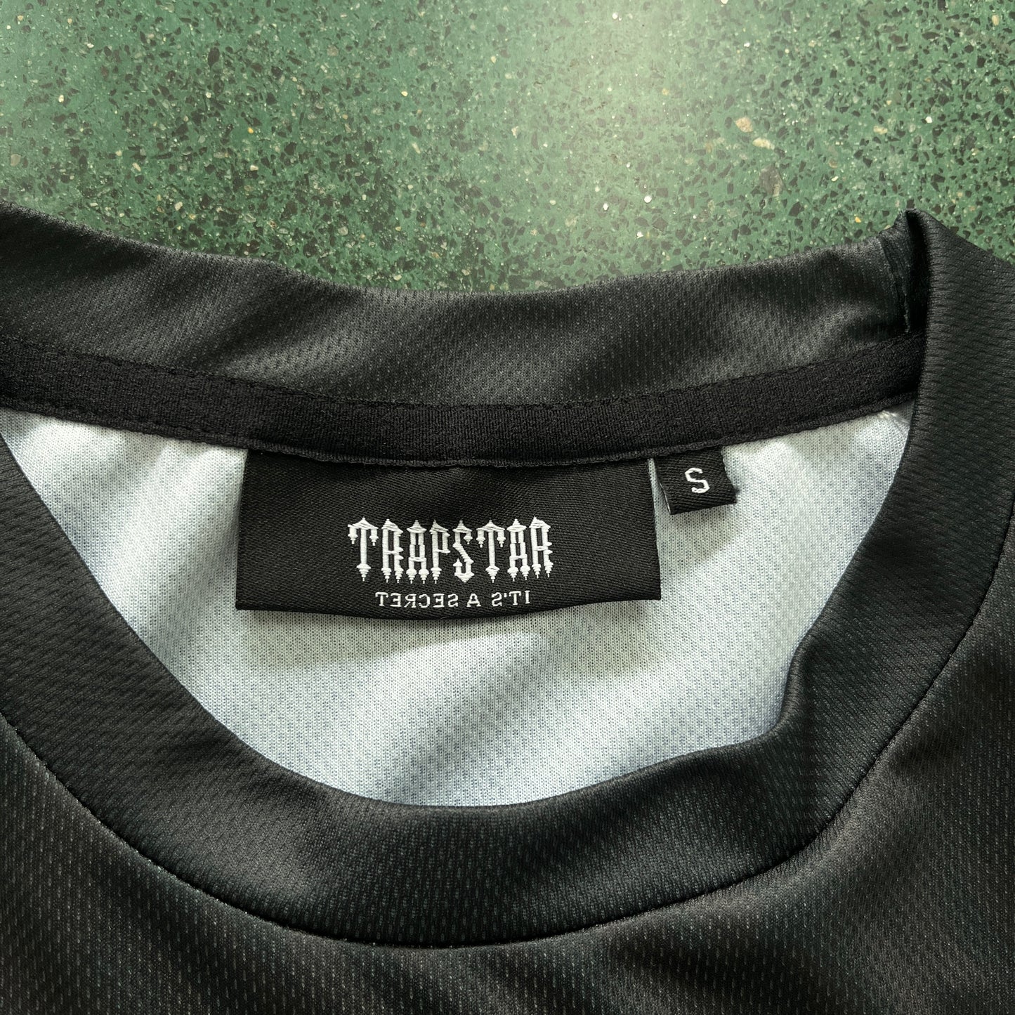 Trapstar Football T-Shirt “Grey Red”