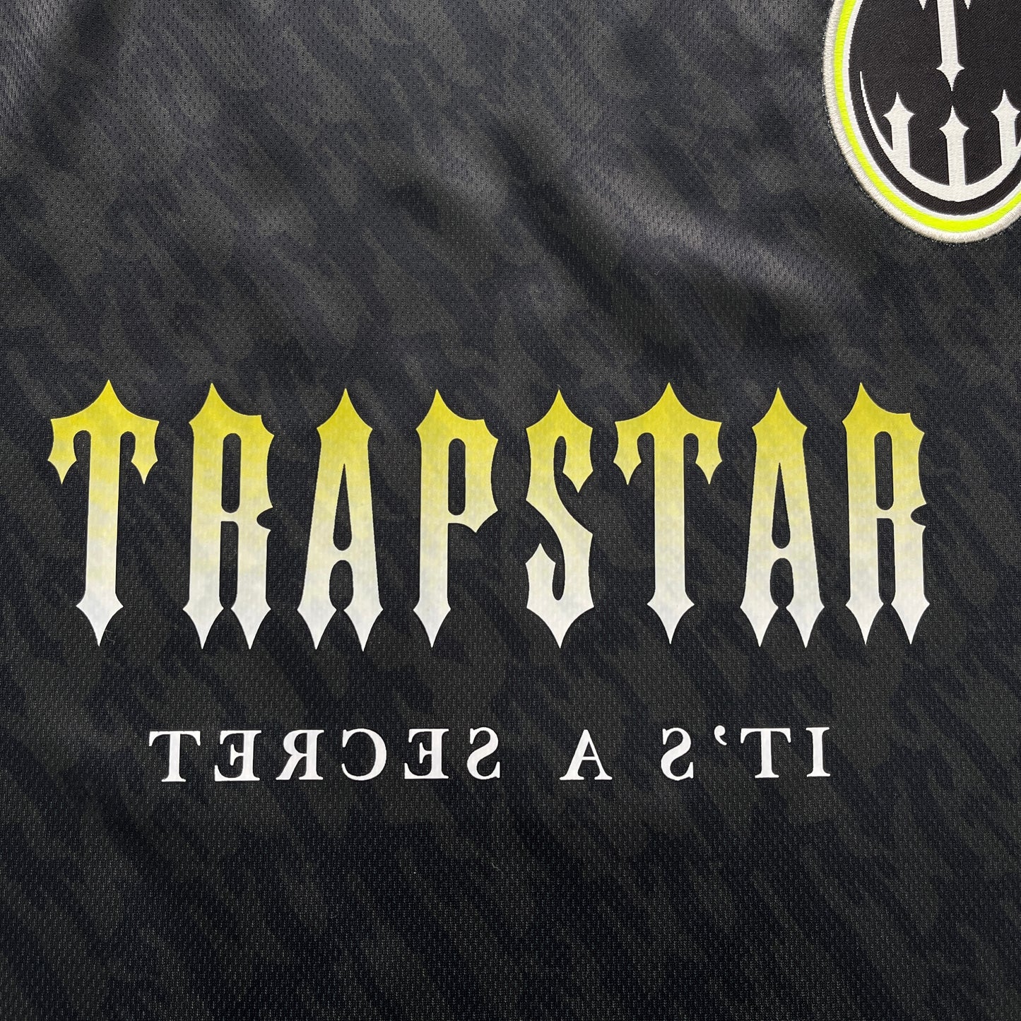 Trapstar Football T-Shirt “Black Lime”