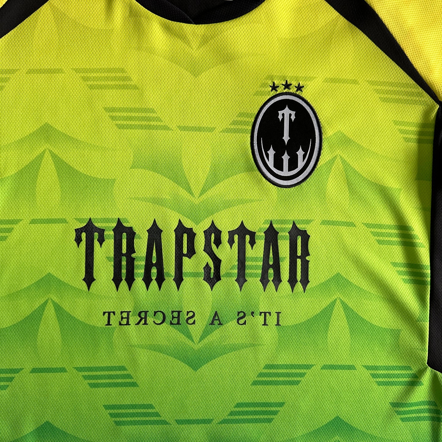 Trapstar Football T-Shirt “Yellow Green”
